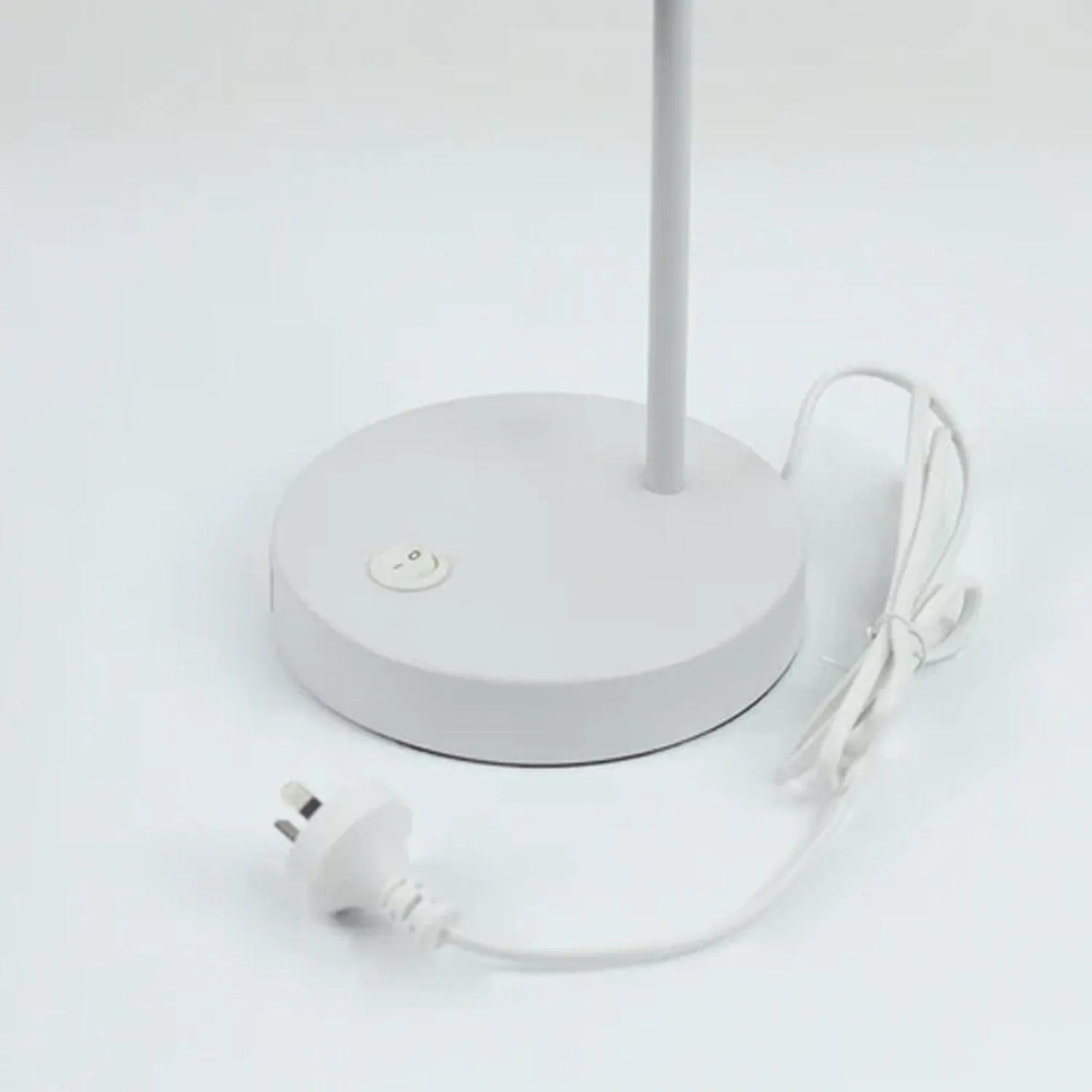 Amelia Sleek Illumination, Metal USB Table Lamp - Black, White, 400mm High, PL0205