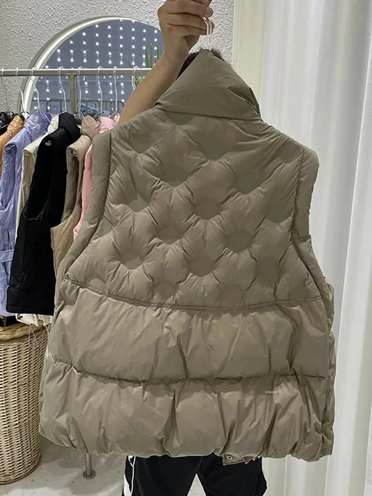 DERMEARNE 2024 Fashion Down Vest Women Luxury Designer Sleeveless Jacket 90% Duck Down Gilet Autumn Winter Korean Female Waistcoat