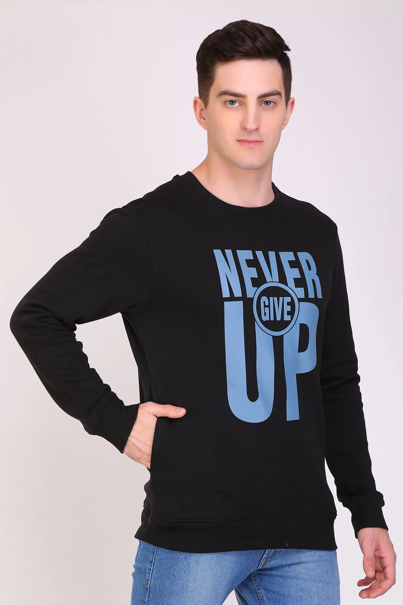 HiFlyers Full Sleeve Printed Men Sweatshirt - Black